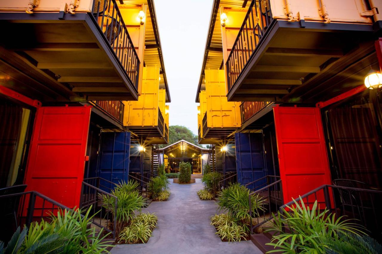 Tuscany Land Resort Donmuang Bangkok Exterior photo